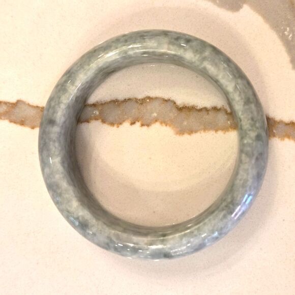 Elegant Jade Bangle Bracelet Heathered Green Solid Polished Natural Stone - Picture 1 of 7